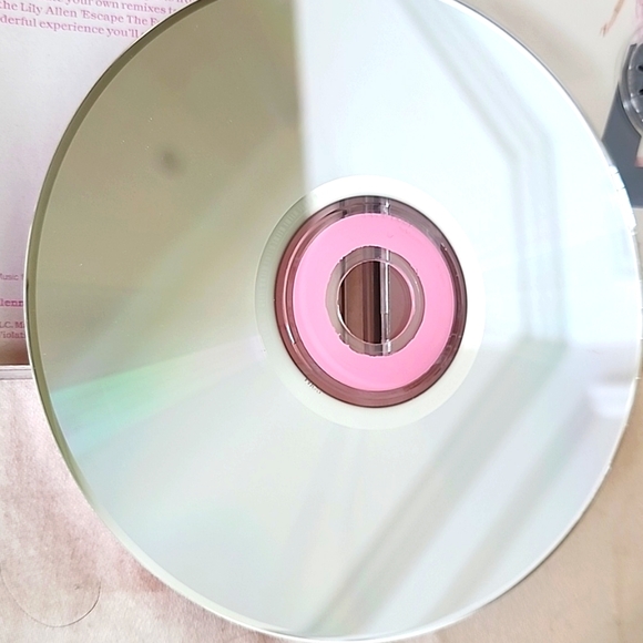 Lily Allen It's Not Me It's You CD - Picture 4 of 5